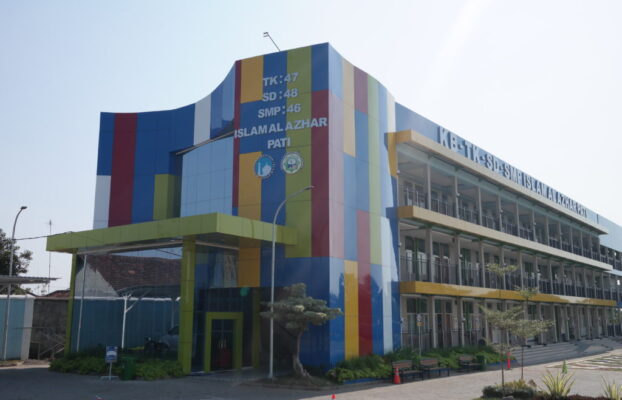 5 Sekolah Islam Favorit di Indonesia