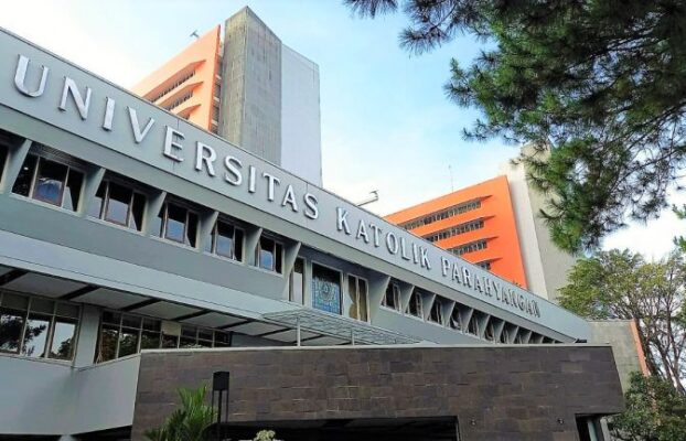 10 Universitas Swasta Terbaik di Indonesia
