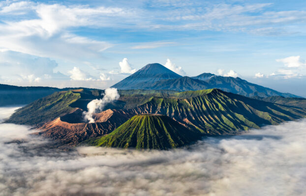 Daftar Gunung Api Aktif di Indonesia yang Masih Berpotensi Erupsi