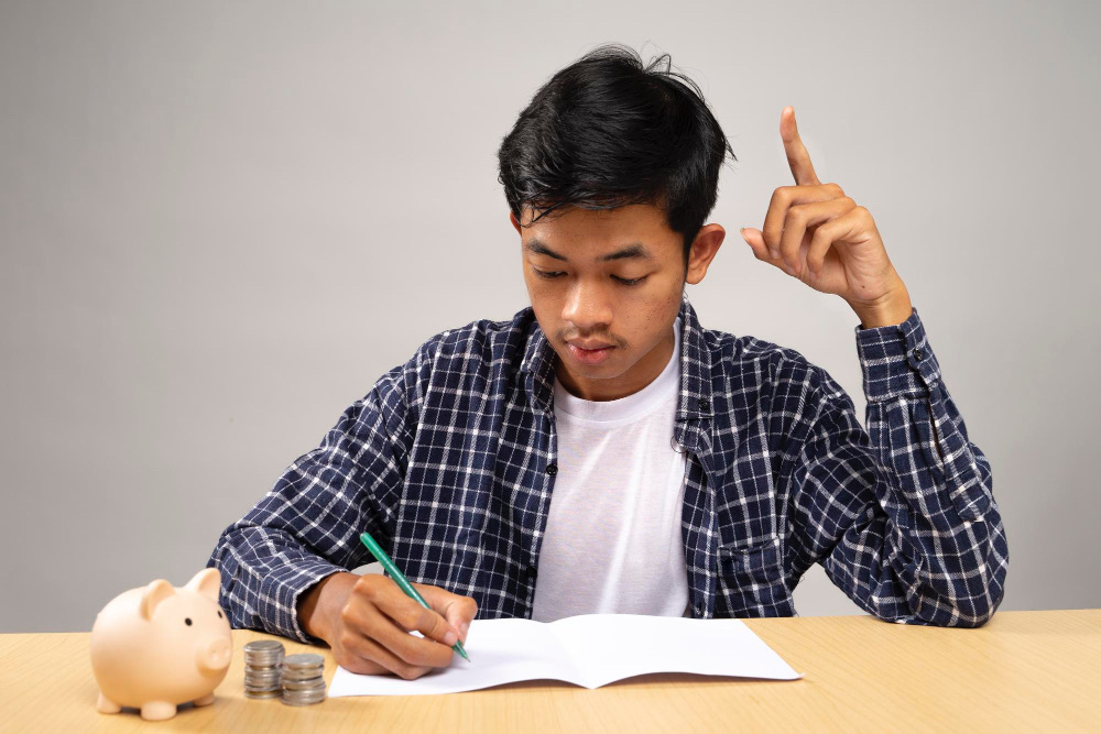Tips Mengelola Keuangan bagi Pelajar agar Lebih Hemat dan Terencana
