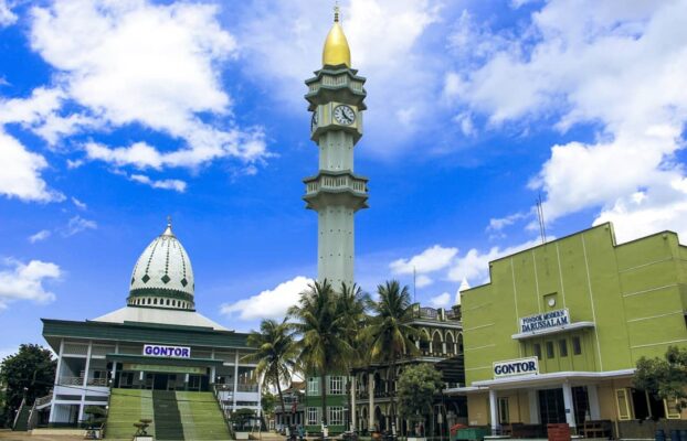 5 Sekolah Islam Favorit di Indonesia